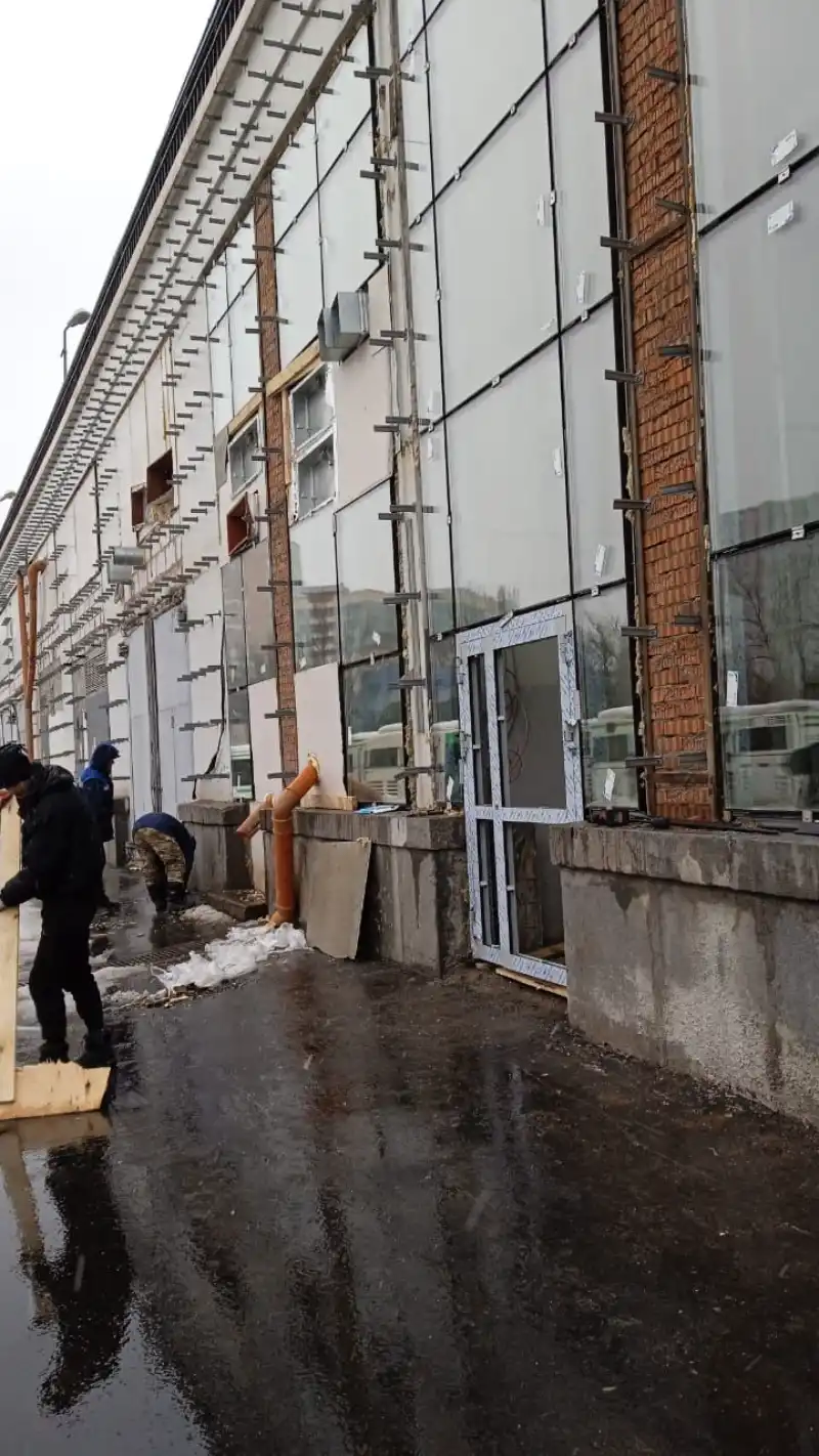 Установка противопожарных витражей